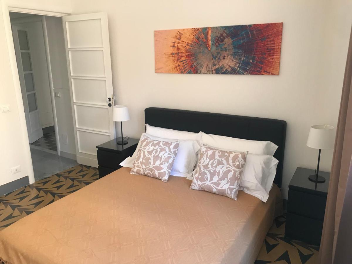Casa Bianca Apartment Палермо Екстериор снимка